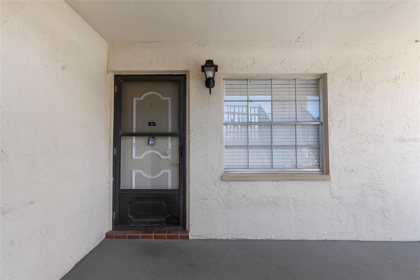 1375 DOOLITTLE LN #101, DUNEDIN, FL, 34698