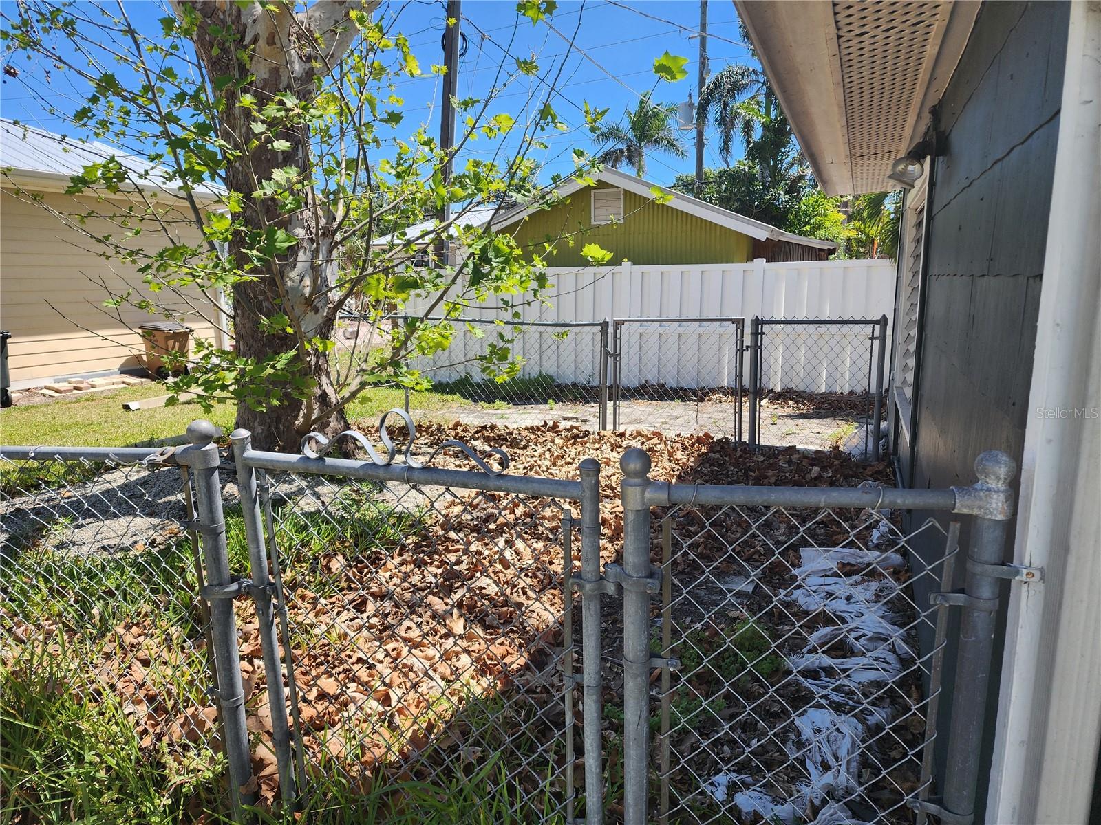 232 HARVEY ST, PUNTA GORDA, FL, 33950
