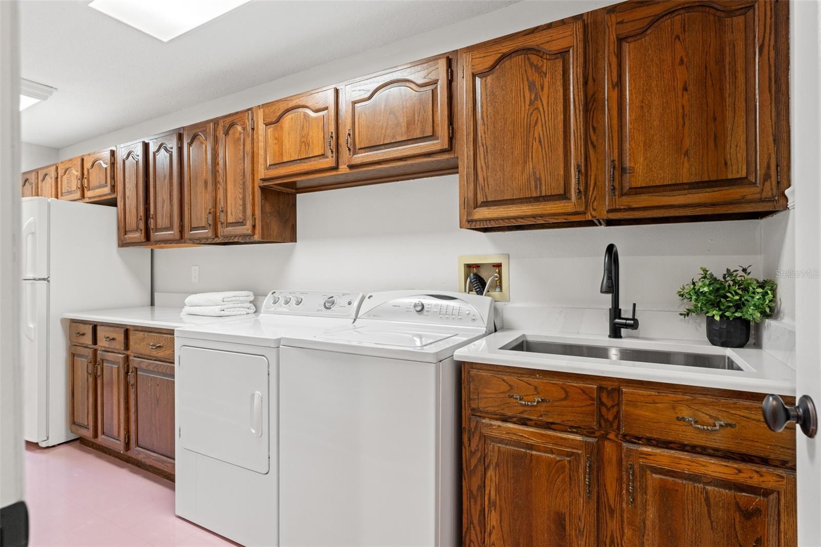 20315 MID CT, LUTZ, FL, 33558