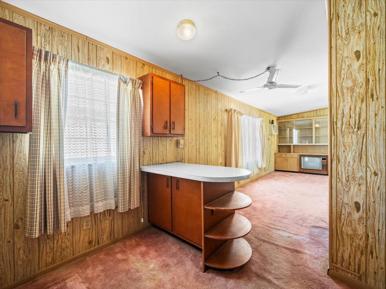 4509 N SAINT VINCENT ST, TAMPA, FL, 33614
