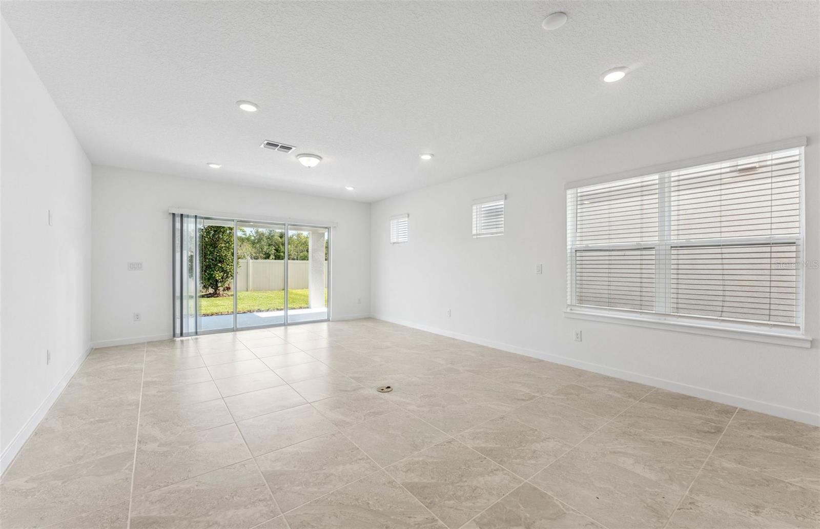 9762 CRESCENT MOON DR, RIVERVIEW, FL, 33578