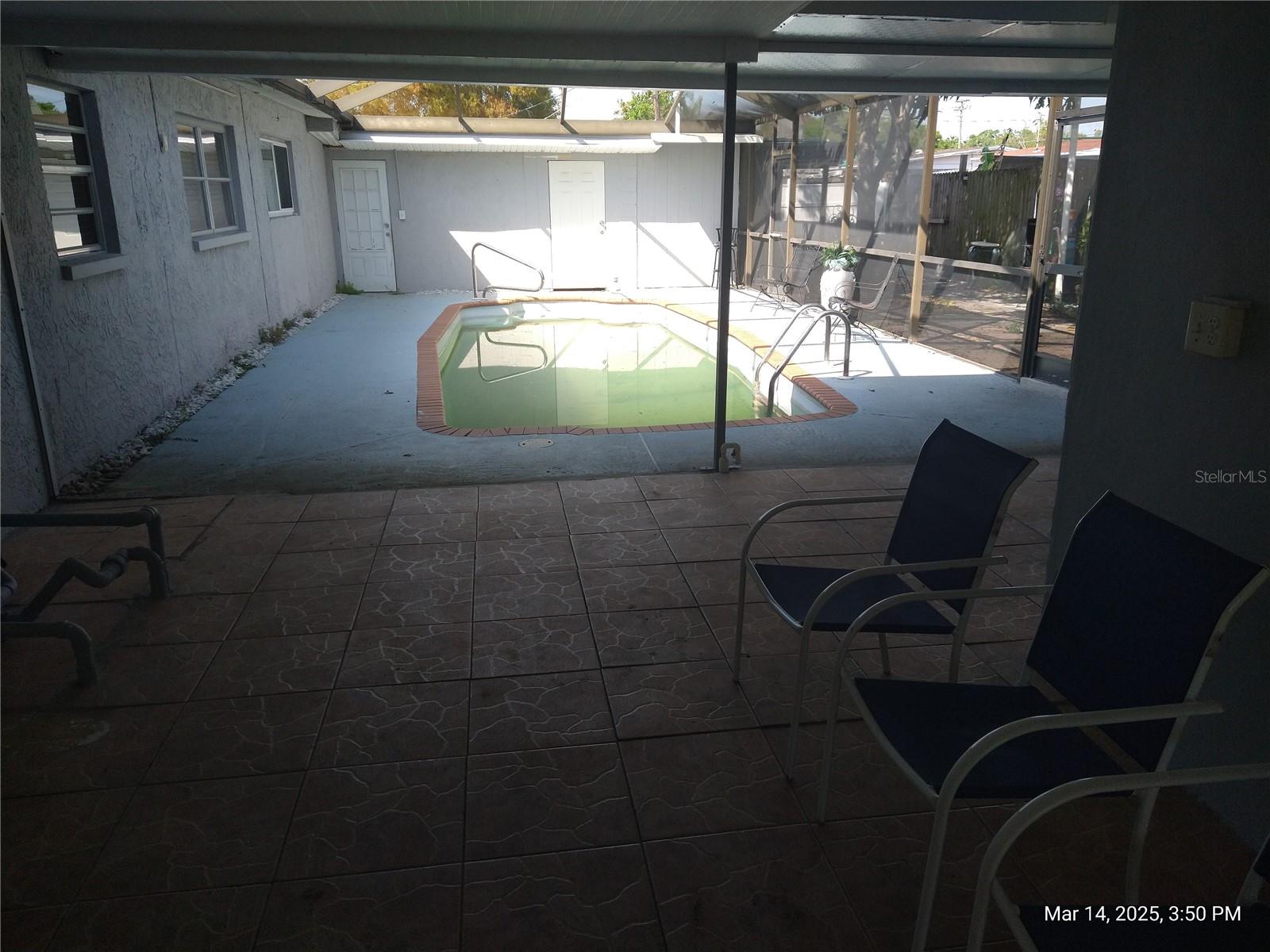 4607 N SAINT VINCENT ST, TAMPA, FL, 33614