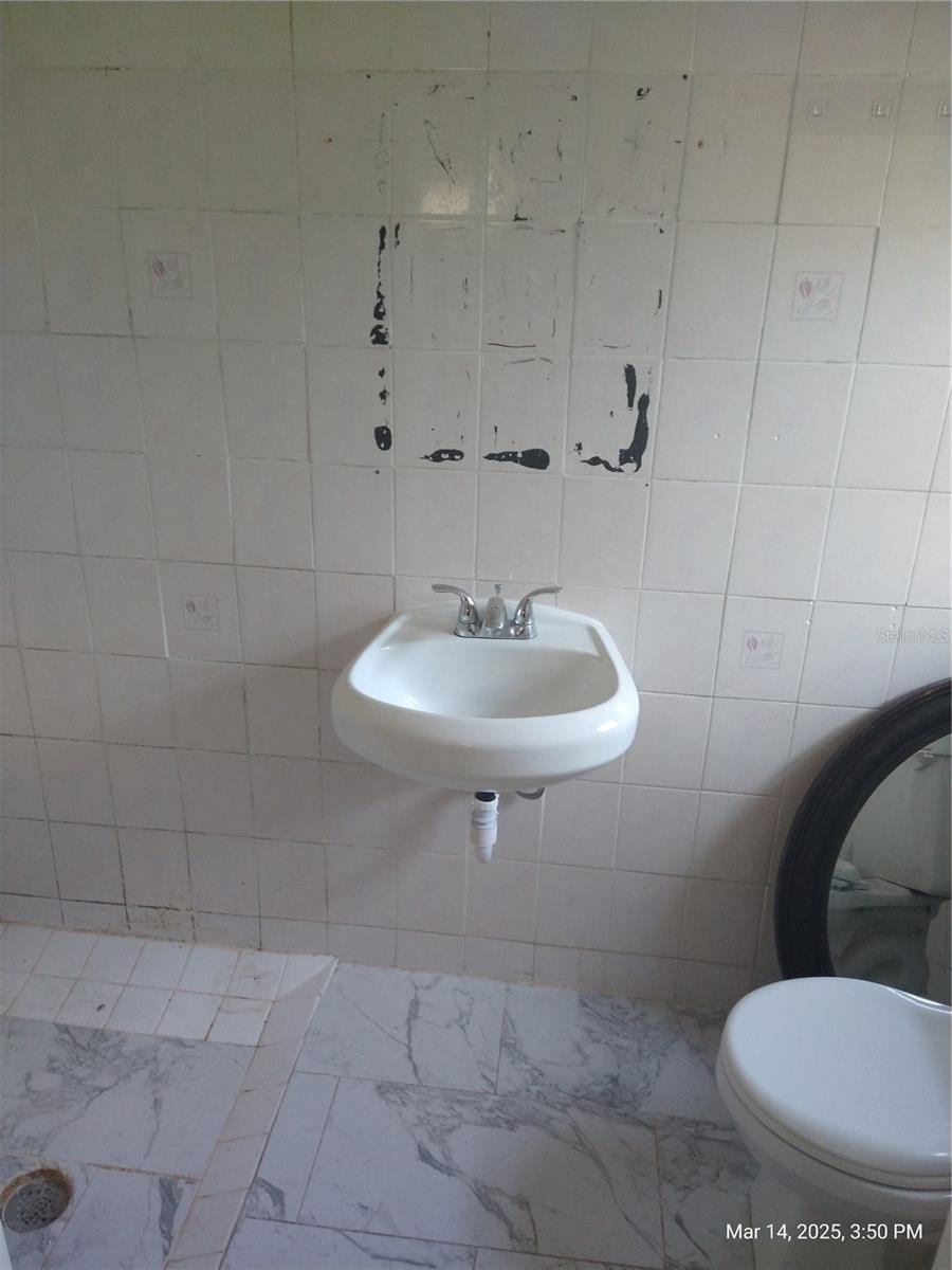 4607 N SAINT VINCENT ST, TAMPA, FL, 33614