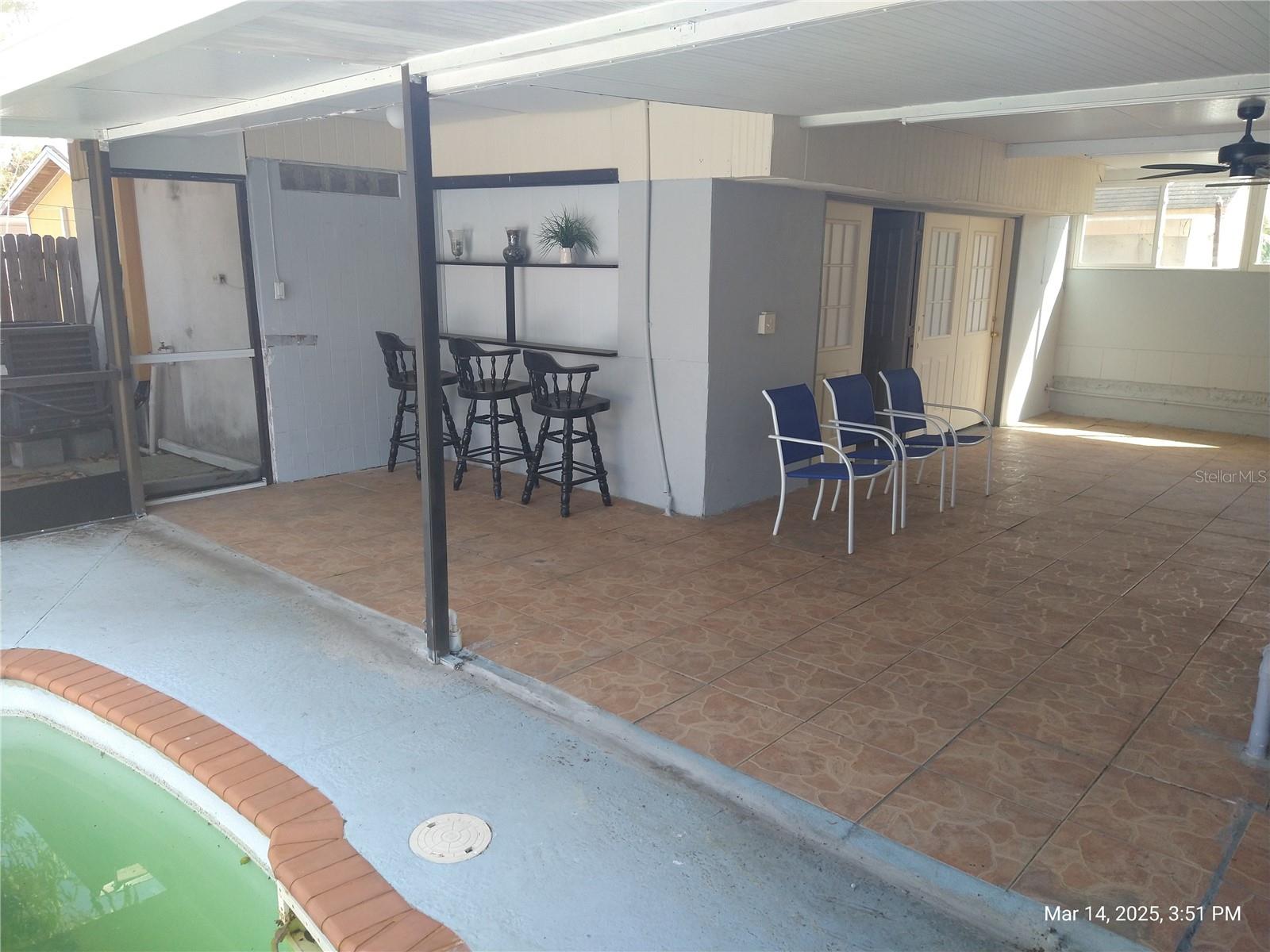 4607 N SAINT VINCENT ST, TAMPA, FL, 33614