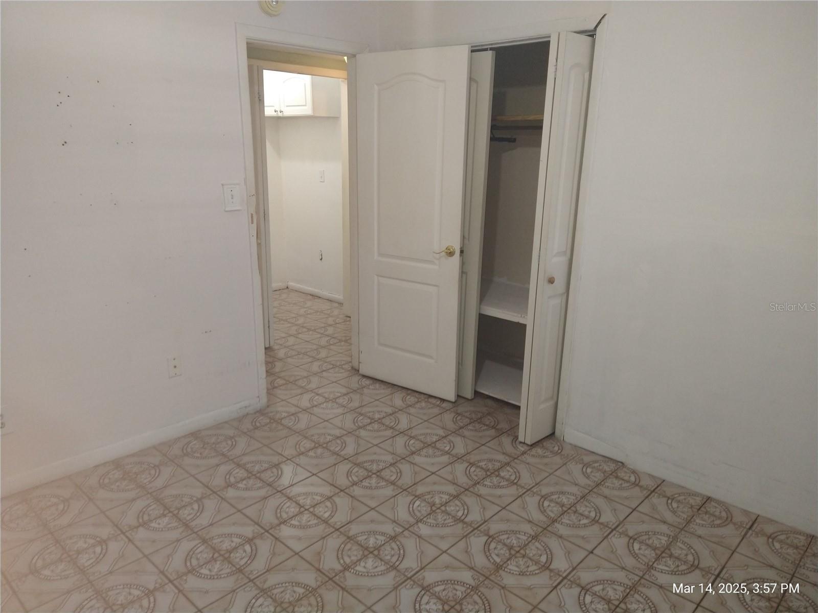 4607 N SAINT VINCENT ST, TAMPA, FL, 33614