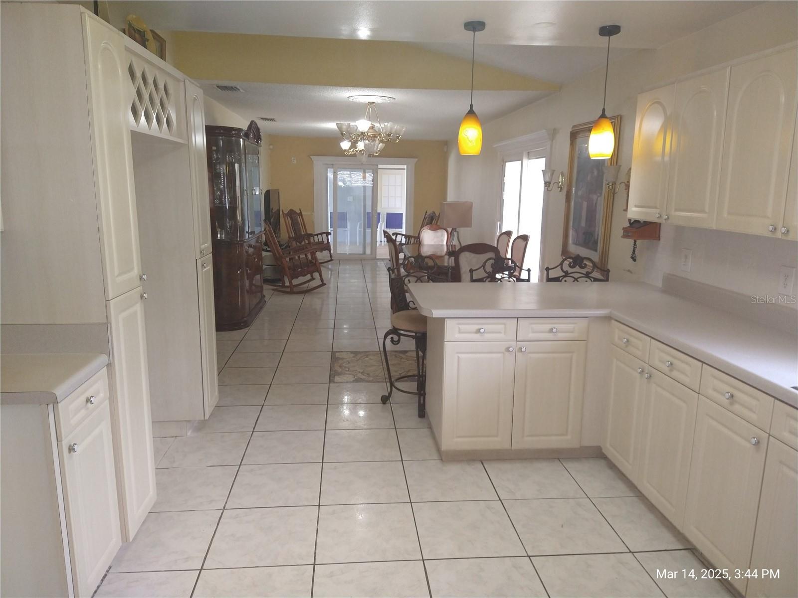 4607 N SAINT VINCENT ST, TAMPA, FL, 33614