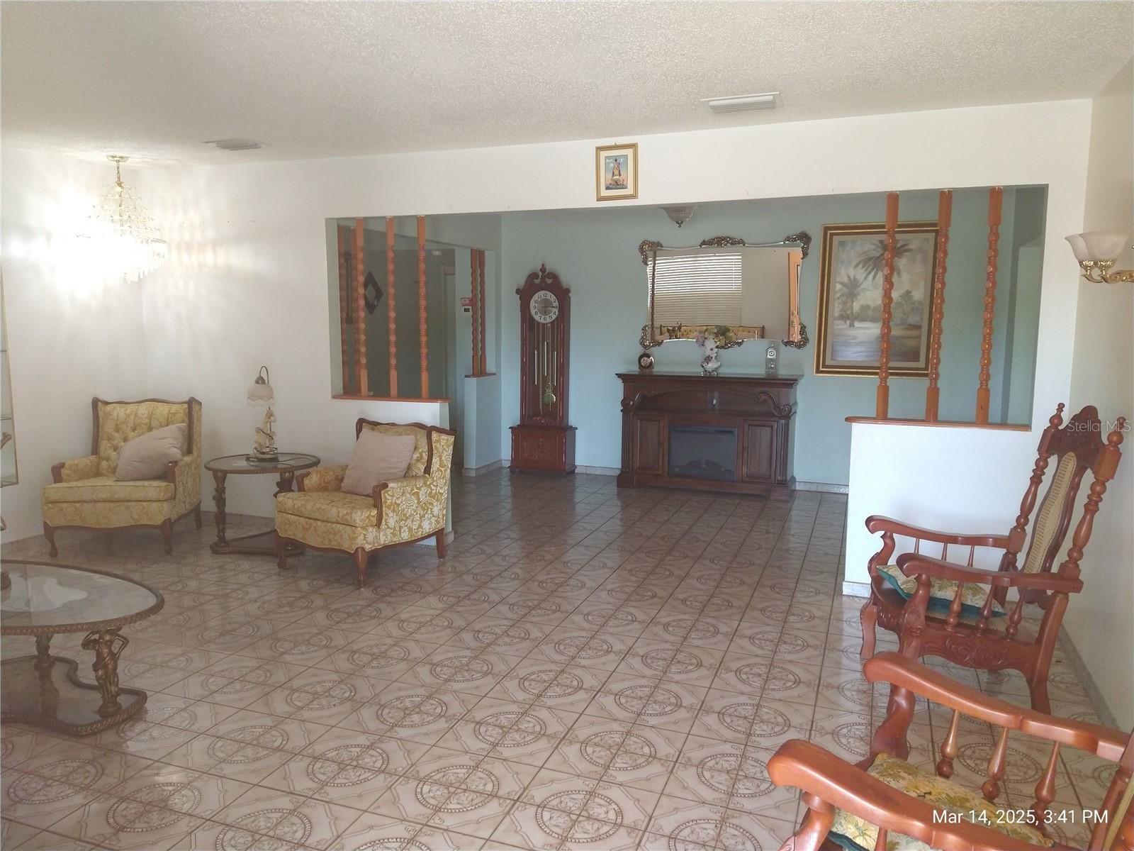 4607 N SAINT VINCENT ST, TAMPA, FL, 33614