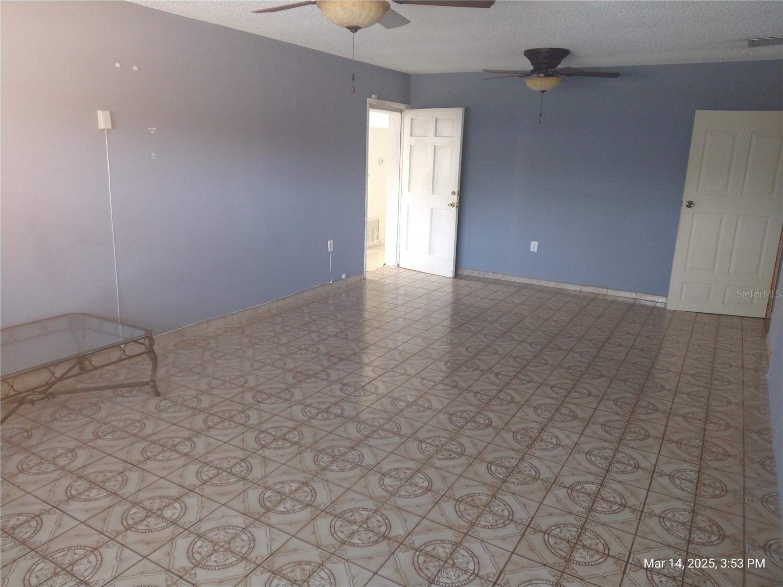 4607 N SAINT VINCENT ST, TAMPA, FL, 33614