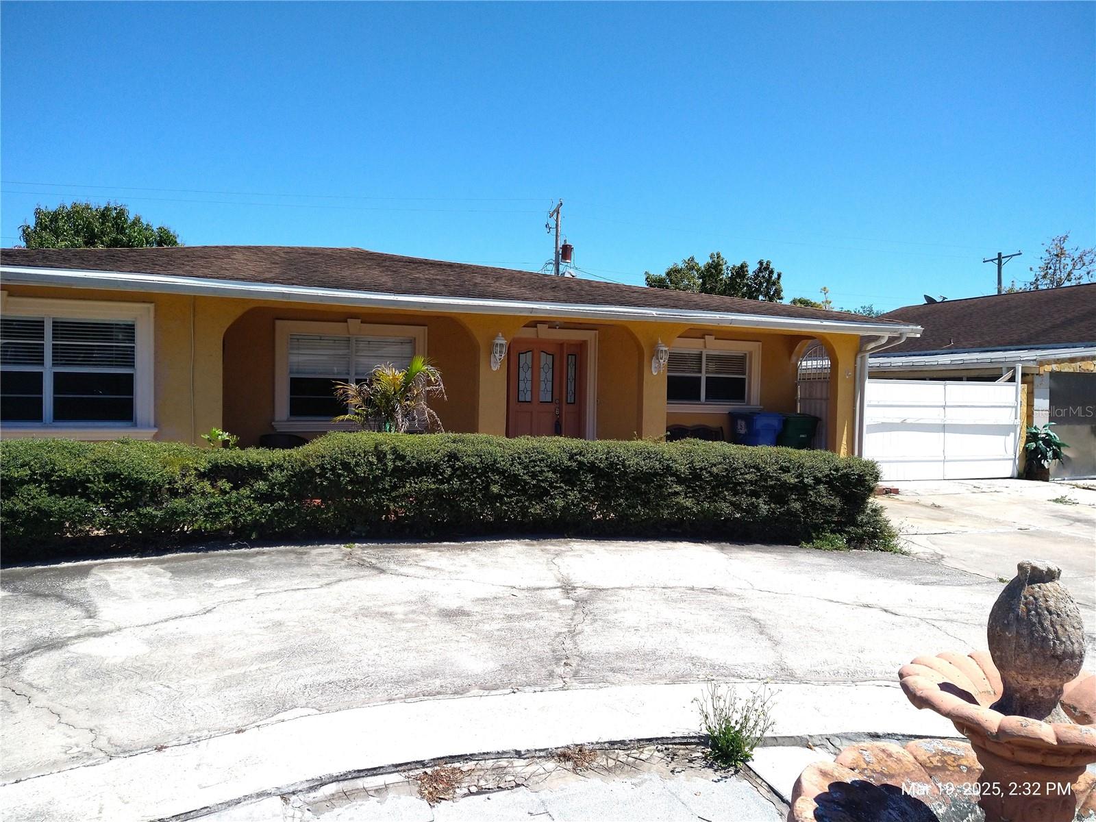 4607 N SAINT VINCENT ST, TAMPA, FL, 33614