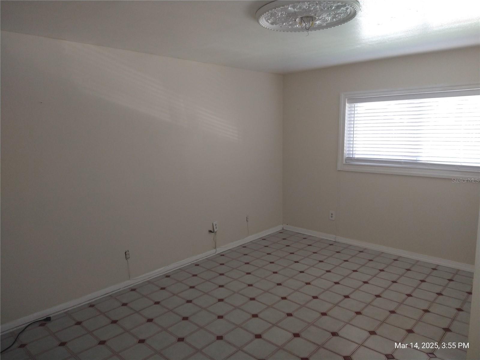 4607 N SAINT VINCENT ST, TAMPA, FL, 33614