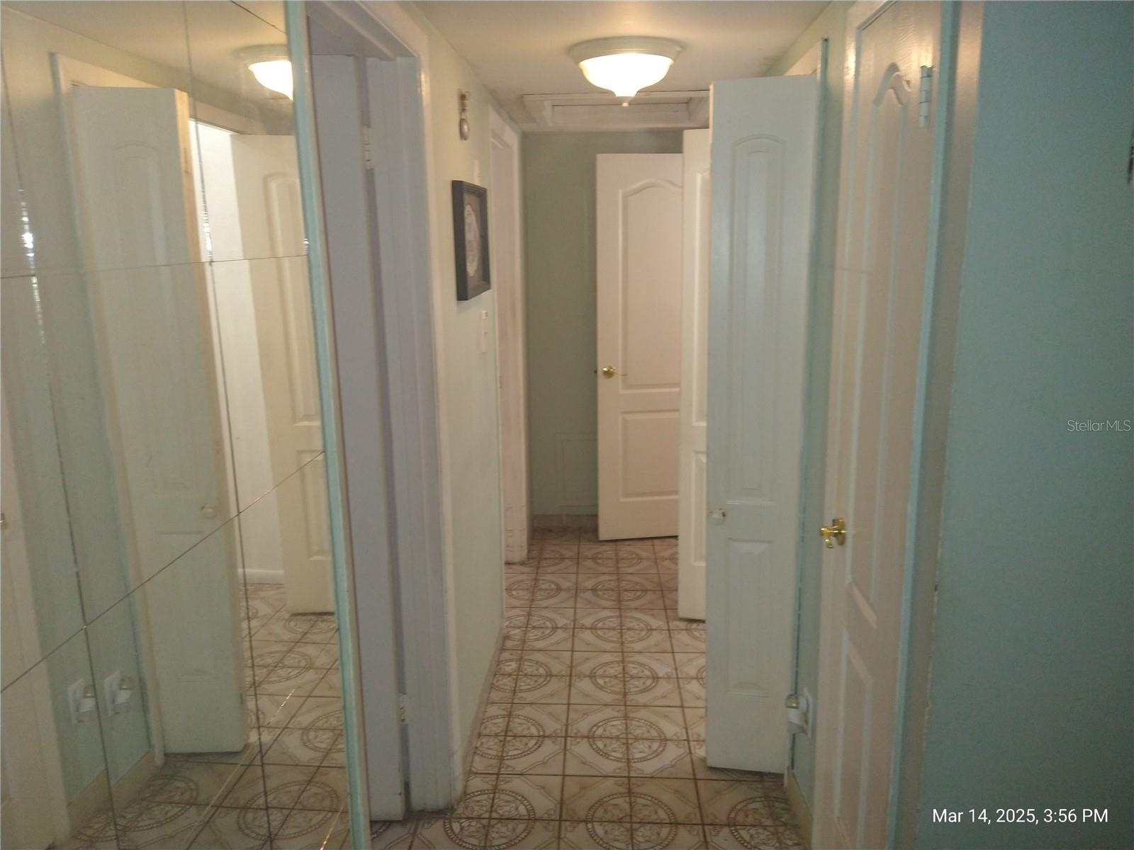 4607 N SAINT VINCENT ST, TAMPA, FL, 33614