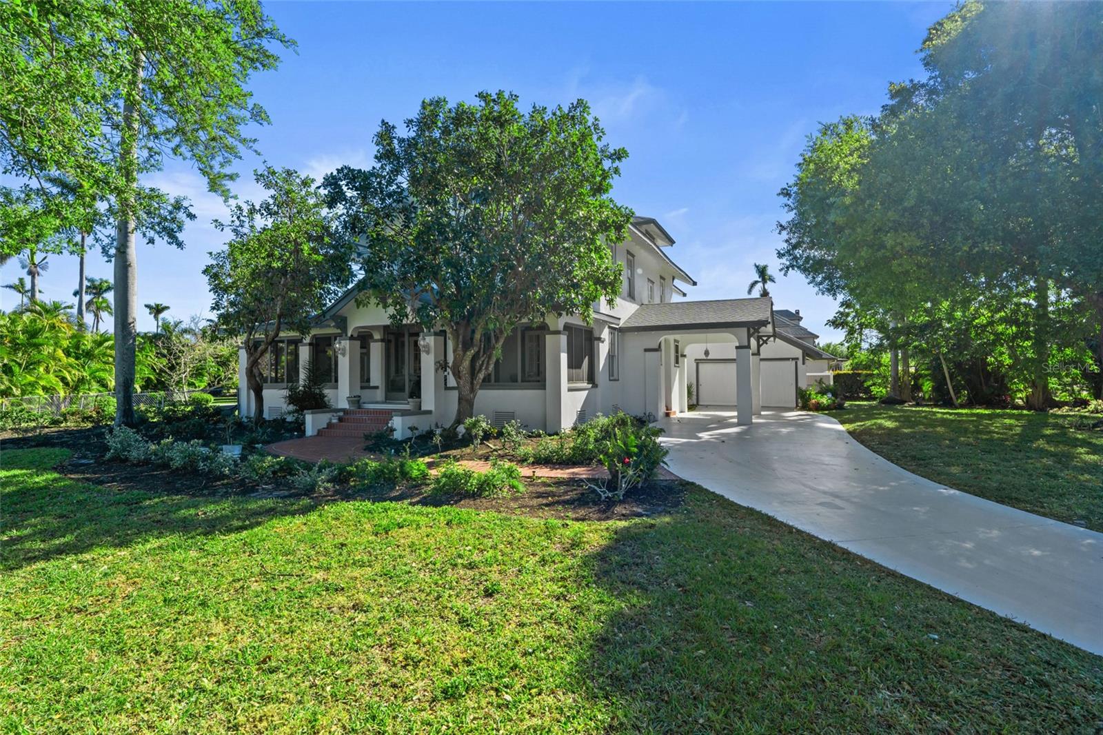 3235 AVOCADO DR, FORT MYERS, FL, 33901