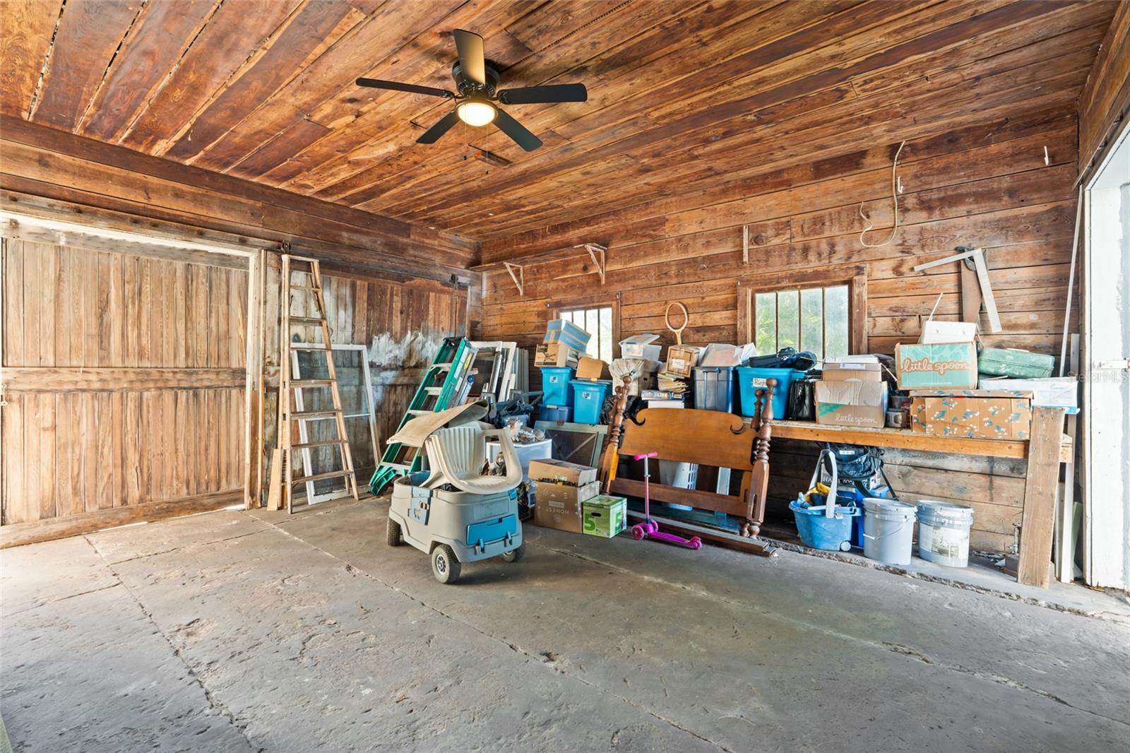 3235 AVOCADO DR, FORT MYERS, FL, 33901