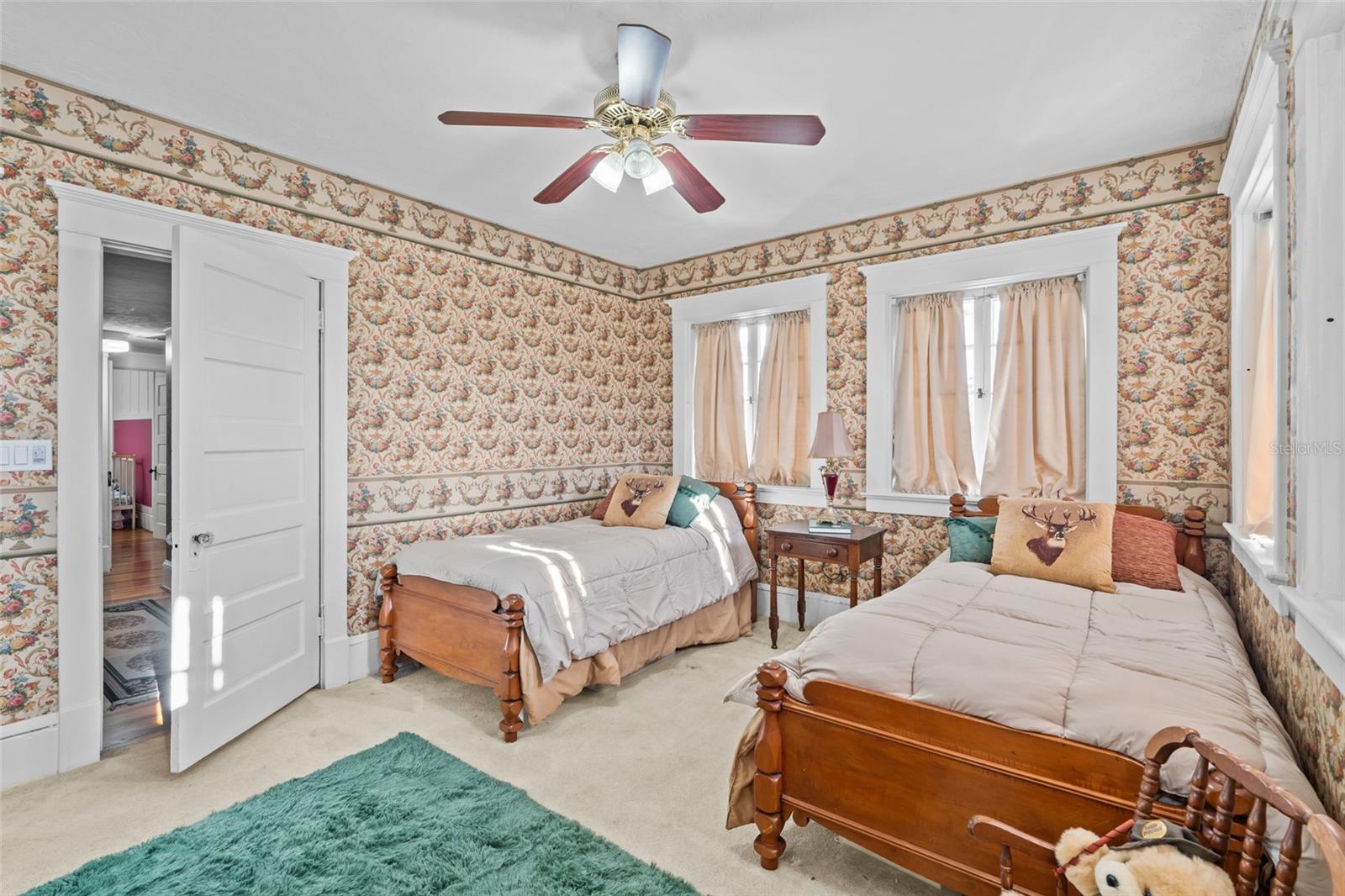 3235 AVOCADO DR, FORT MYERS, FL, 33901