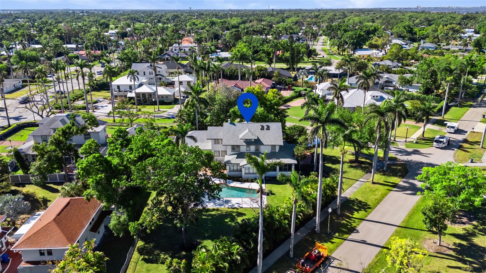 3235 AVOCADO DR, FORT MYERS, FL, 33901