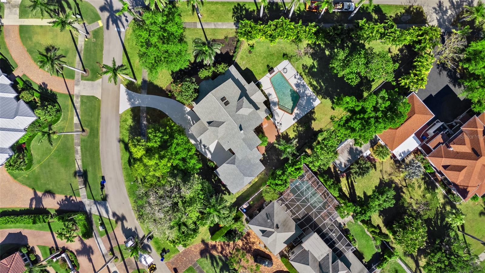 3235 AVOCADO DR, FORT MYERS, FL, 33901