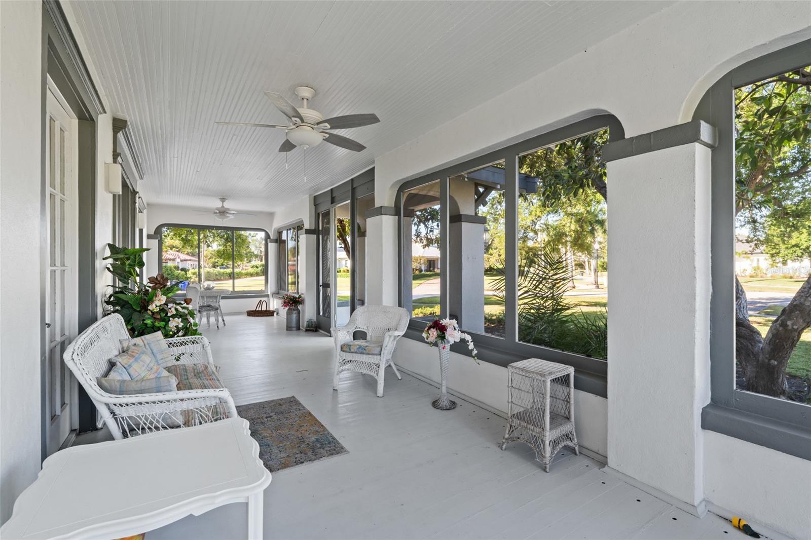 3235 AVOCADO DR, FORT MYERS, FL, 33901