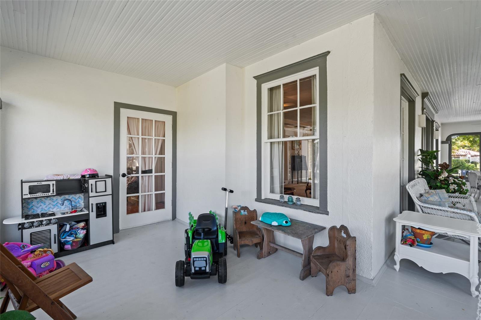 3235 AVOCADO DR, FORT MYERS, FL, 33901