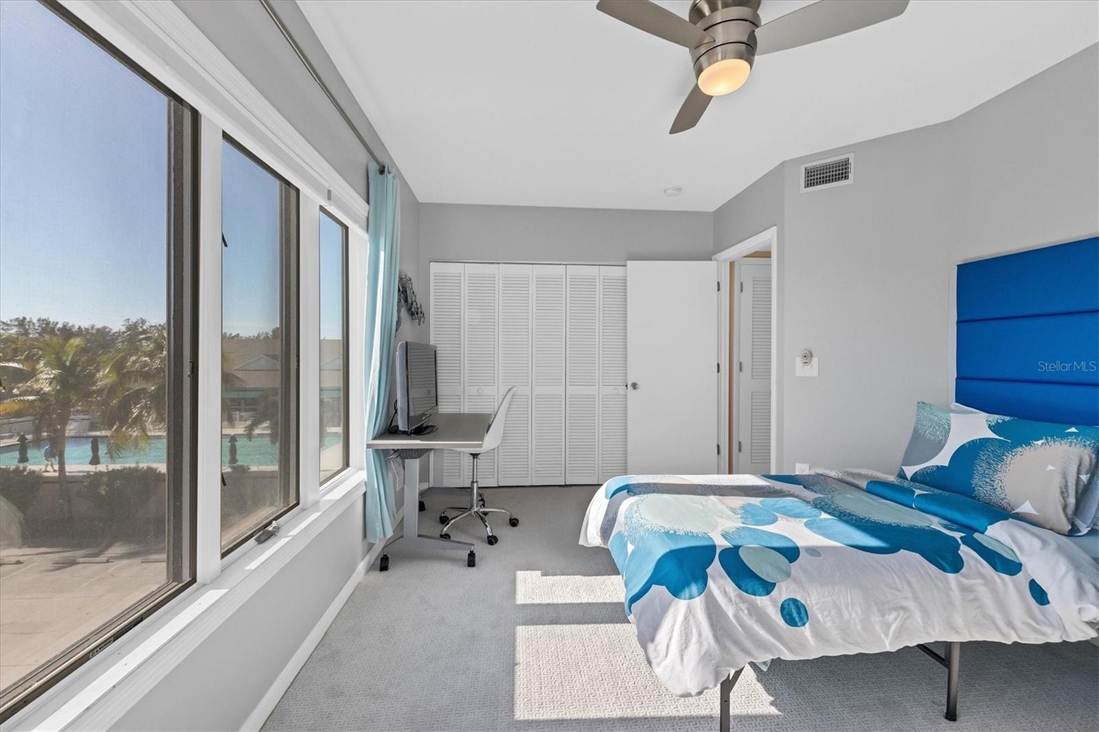 660 CEDARS CT, LONGBOAT KEY, FL, 34228
