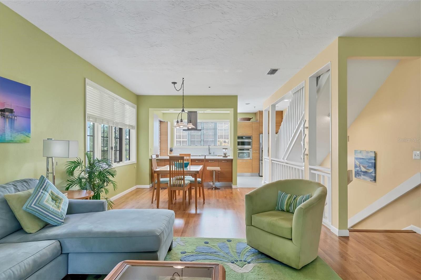 660 CEDARS CT, LONGBOAT KEY, FL, 34228