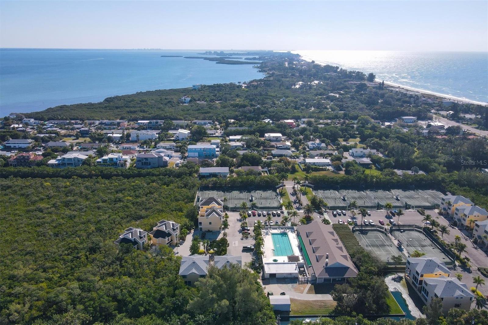 660 CEDARS CT, LONGBOAT KEY, FL, 34228