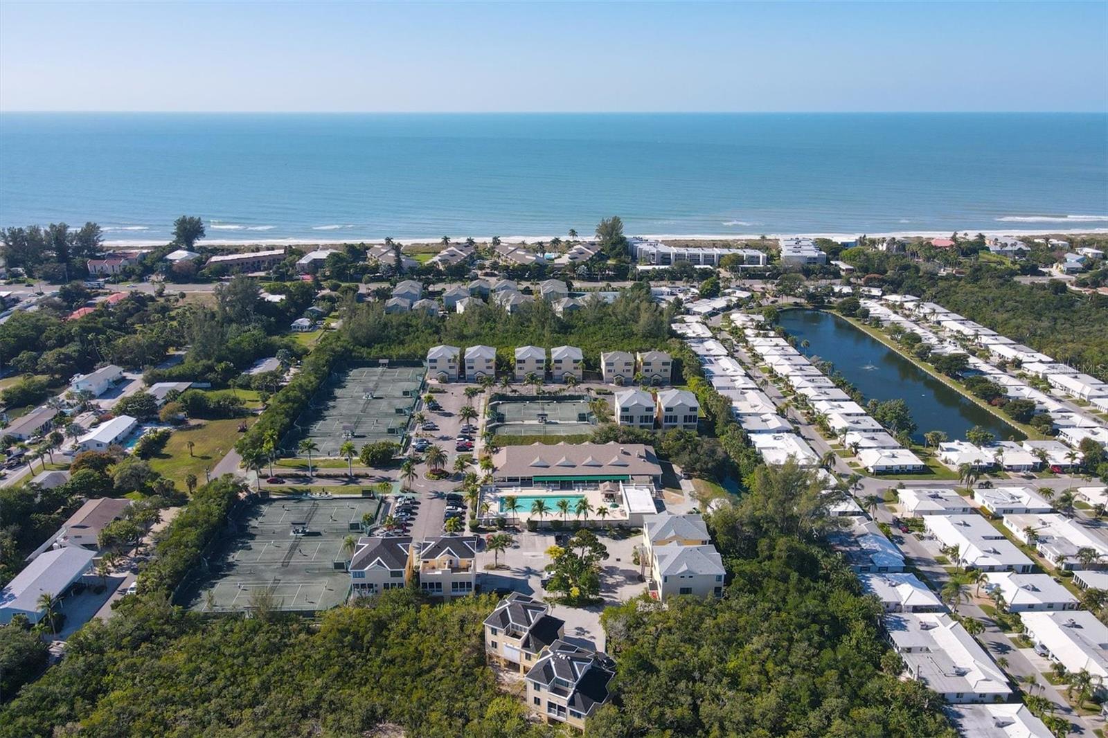 660 CEDARS CT, LONGBOAT KEY, FL, 34228