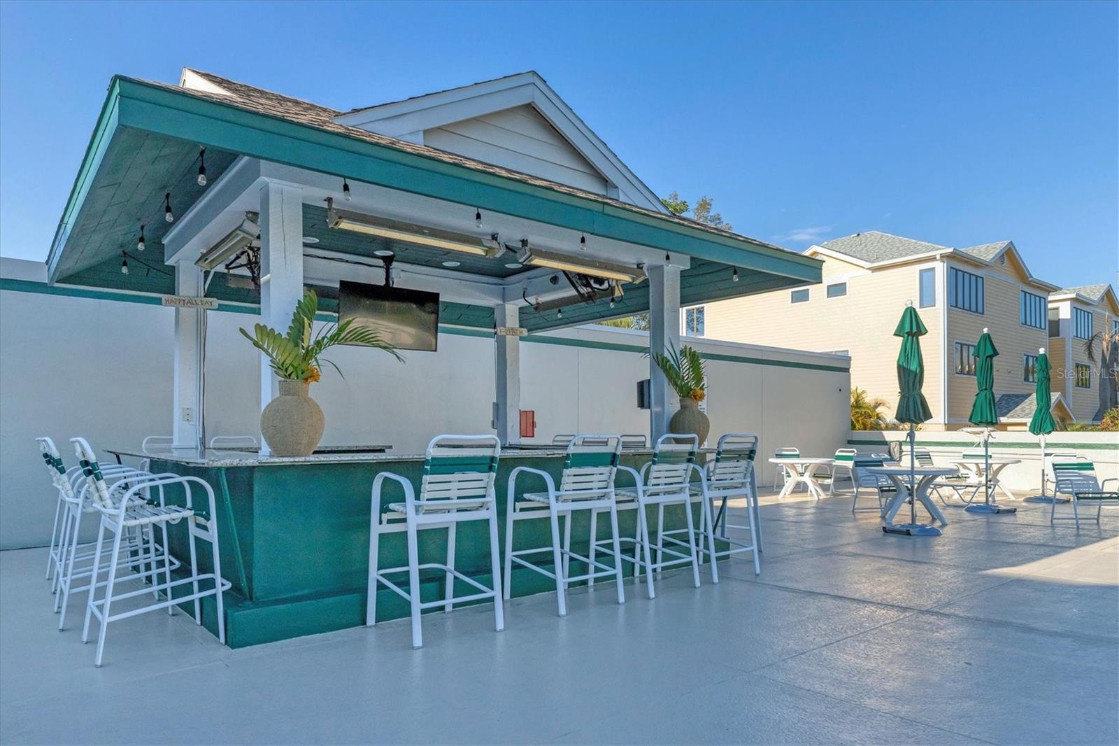 660 CEDARS CT, LONGBOAT KEY, FL, 34228
