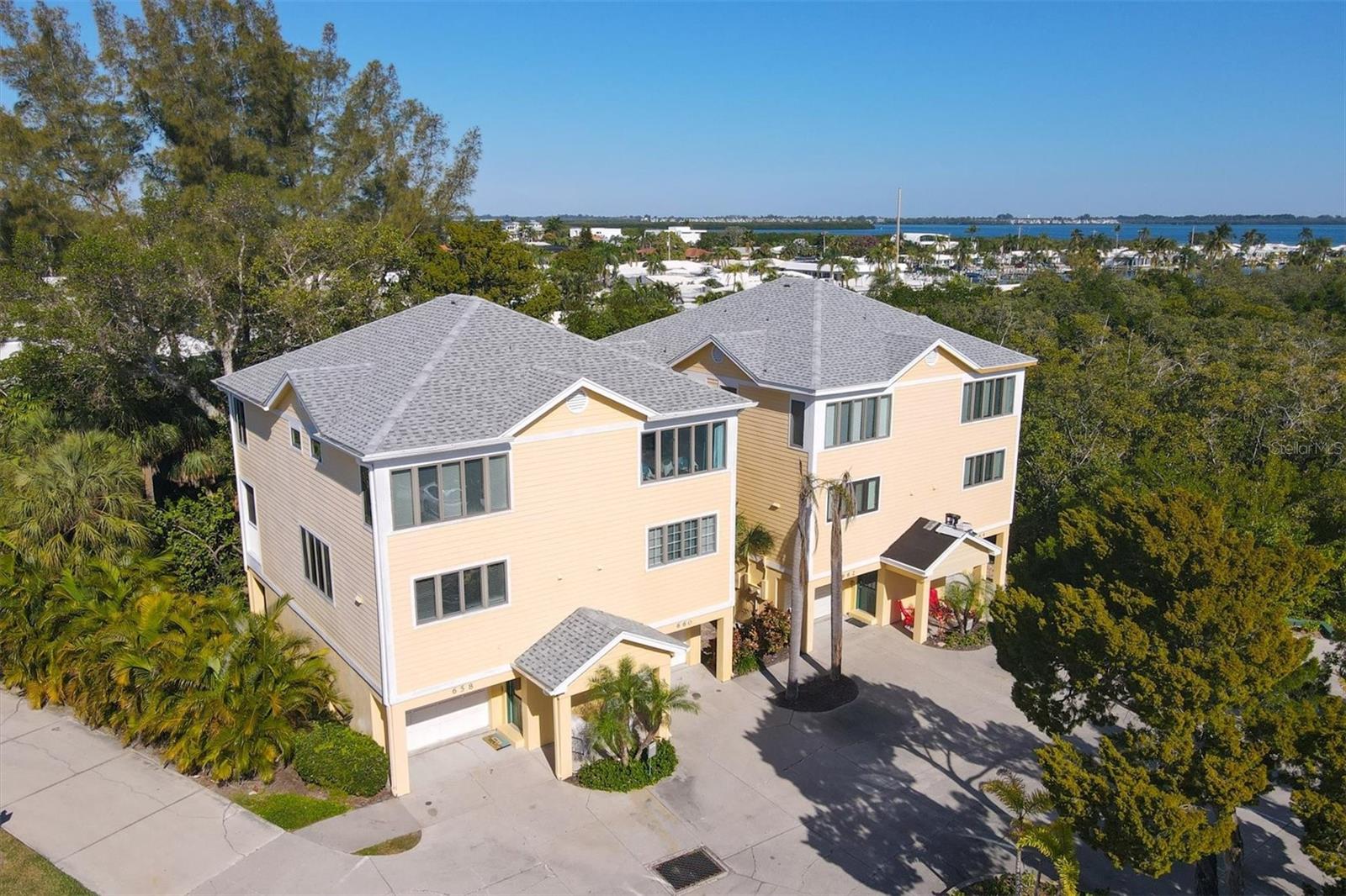 660 CEDARS CT, LONGBOAT KEY, FL, 34228