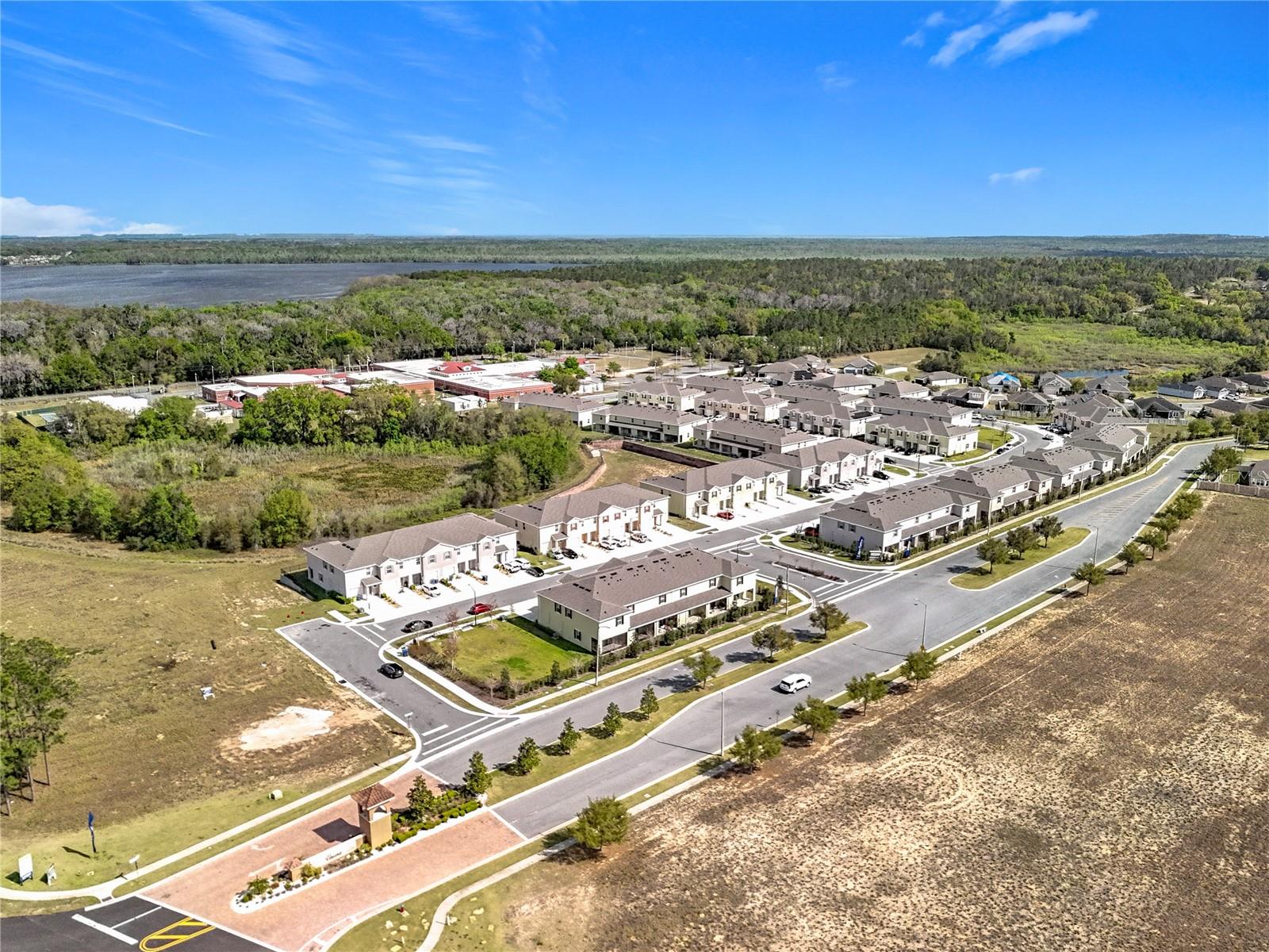 965 LIDO DR, HOWEY IN THE HILLS, FL, 34737