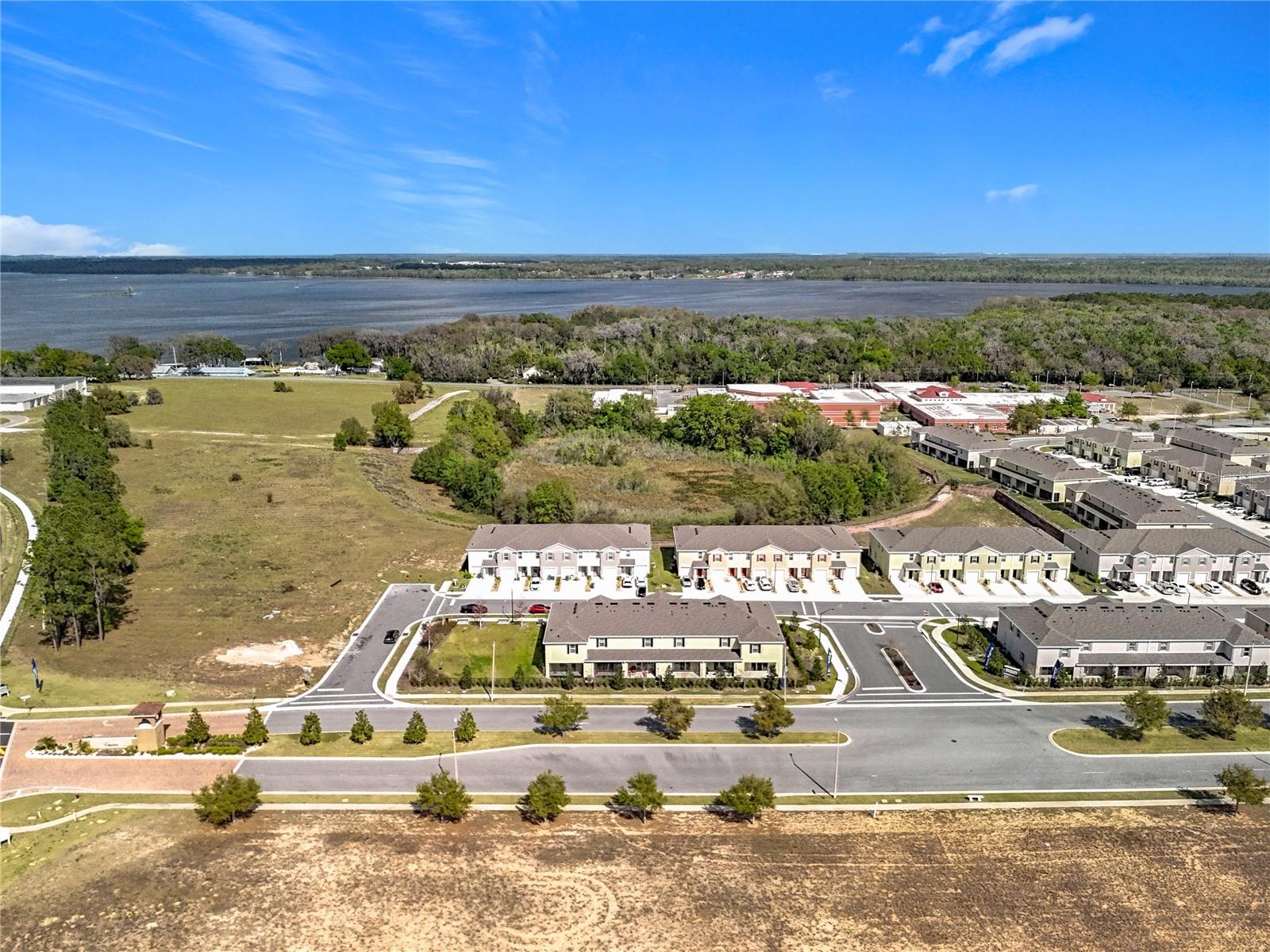 965 LIDO DR, HOWEY IN THE HILLS, FL, 34737