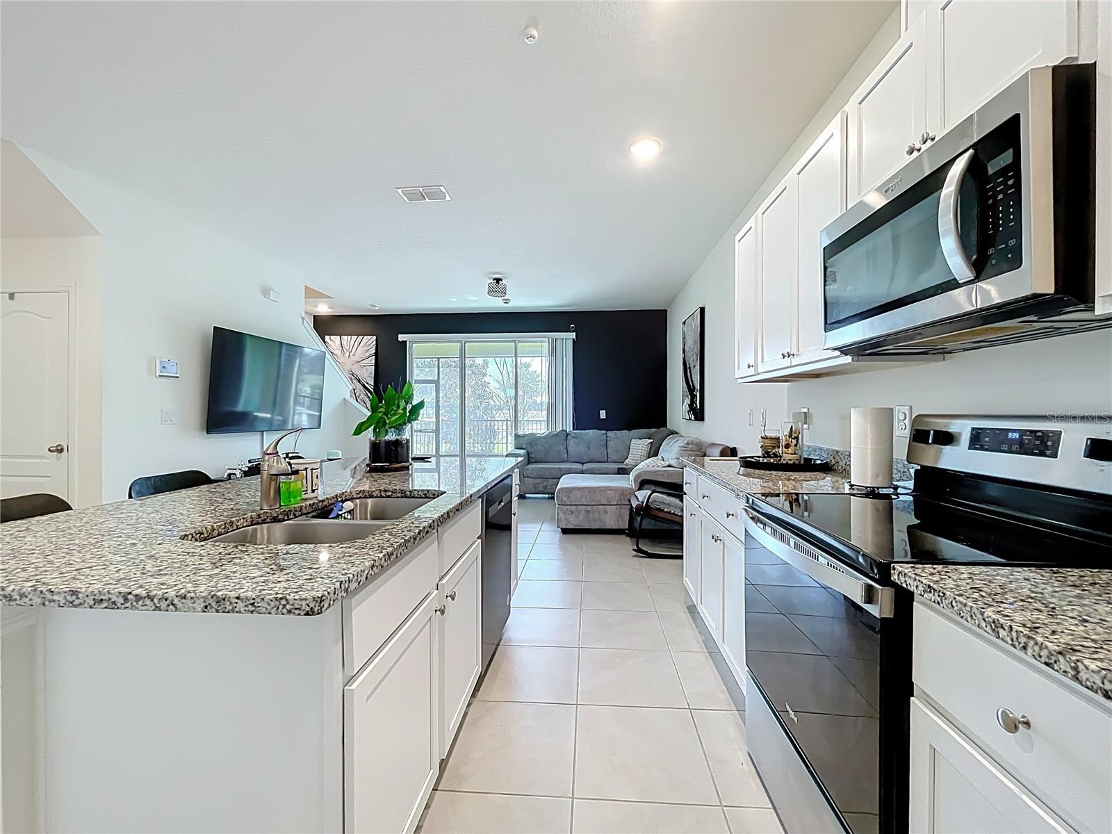 965 LIDO DR, HOWEY IN THE HILLS, FL, 34737