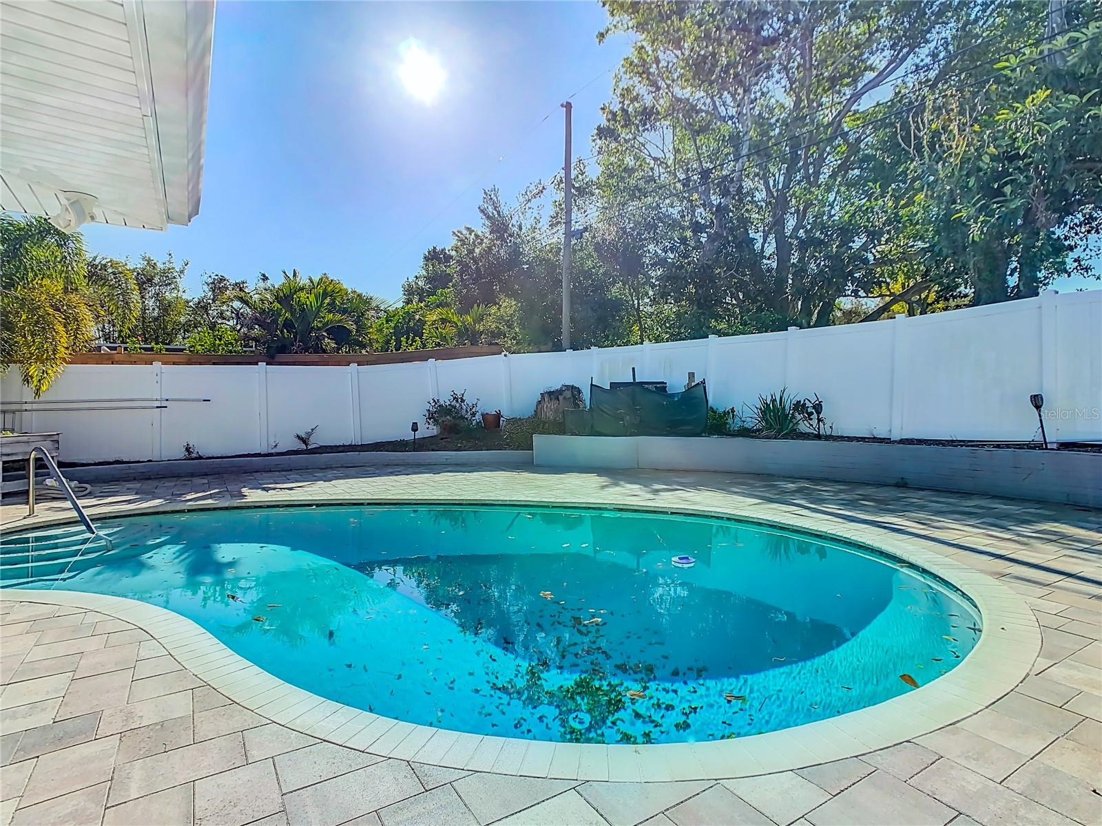 1247 HOLIDAY DR, TARPON SPRINGS, FL, 34689