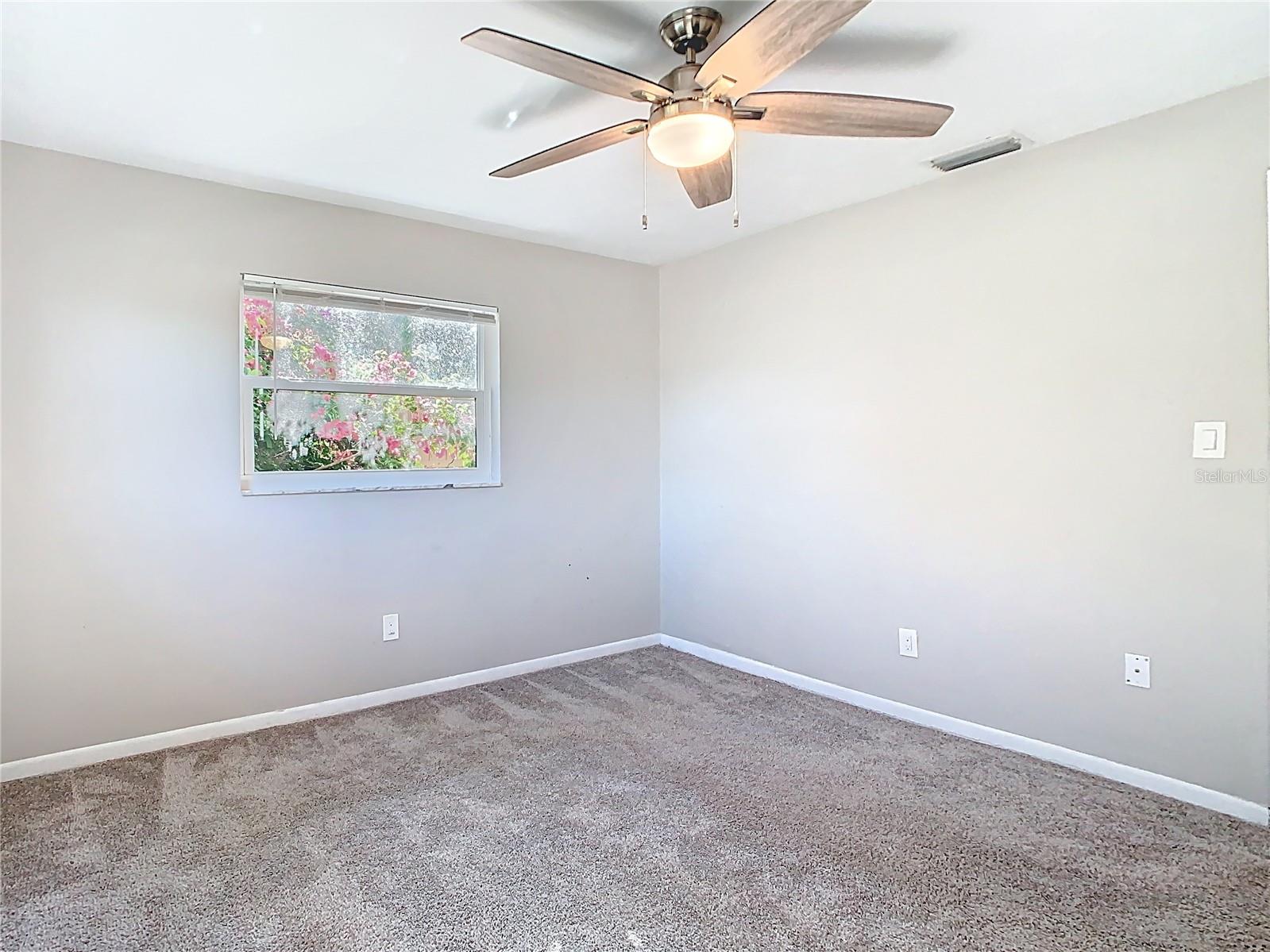 1247 HOLIDAY DR, TARPON SPRINGS, FL, 34689