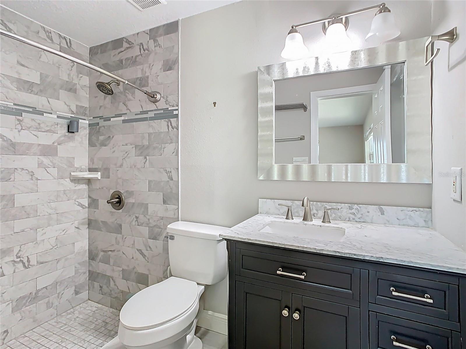 1247 HOLIDAY DR, TARPON SPRINGS, FL, 34689