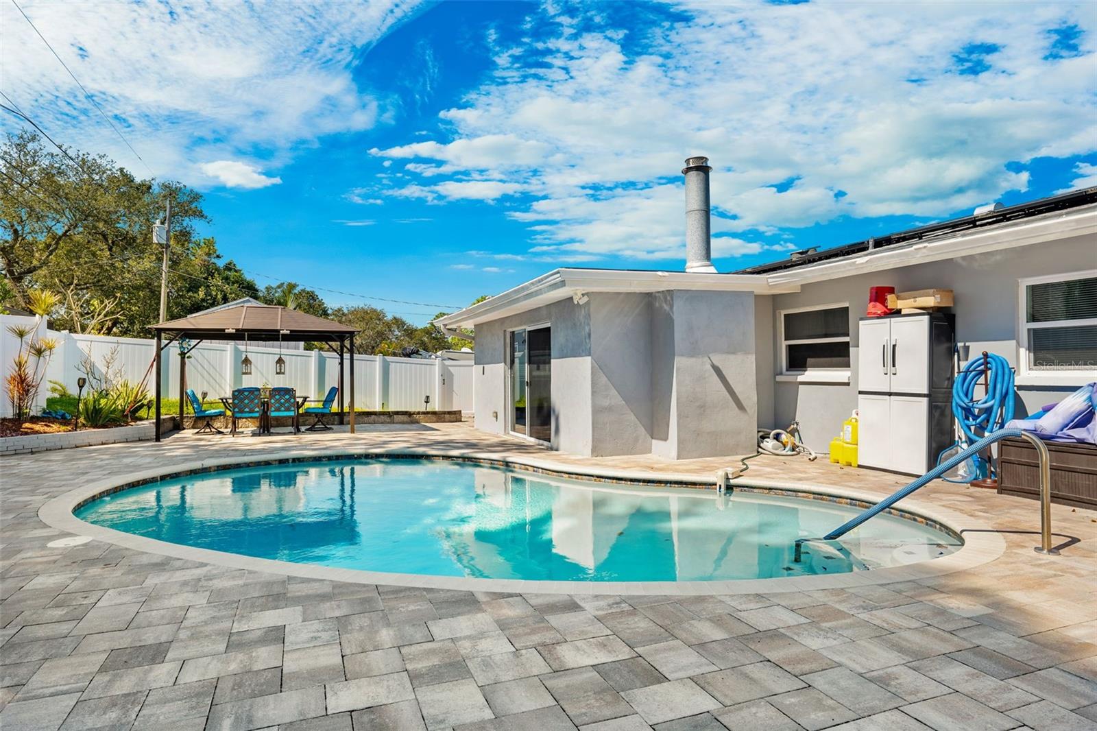 1247 HOLIDAY DR, TARPON SPRINGS, FL, 34689