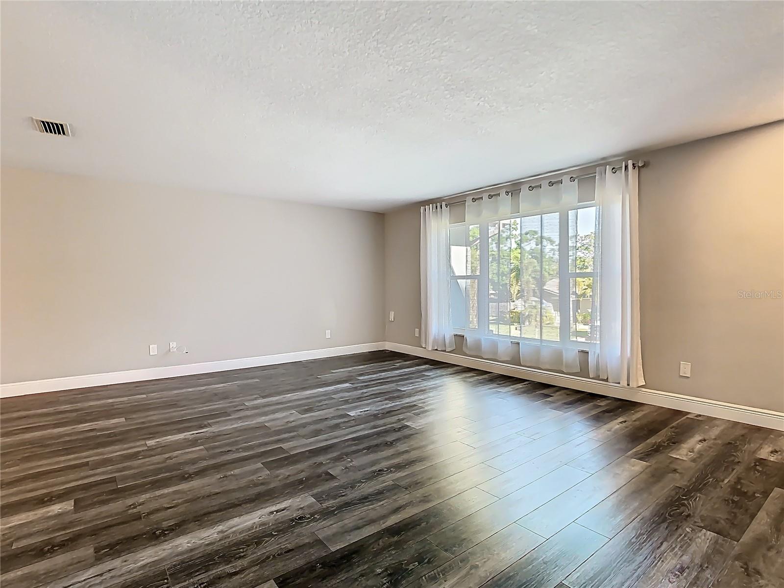 1247 HOLIDAY DR, TARPON SPRINGS, FL, 34689