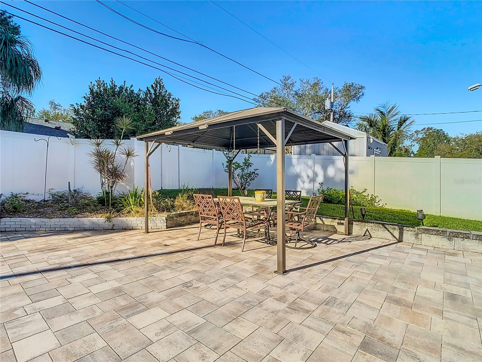 1247 HOLIDAY DR, TARPON SPRINGS, FL, 34689