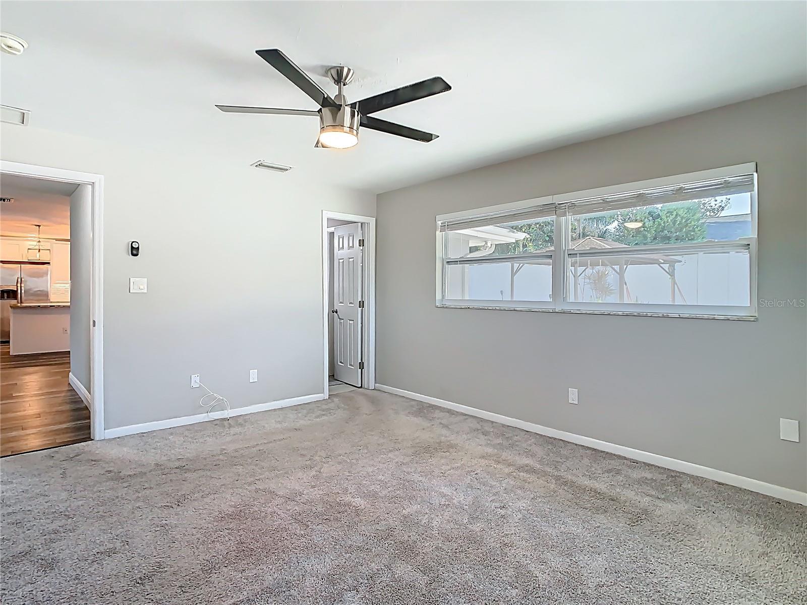 1247 HOLIDAY DR, TARPON SPRINGS, FL, 34689