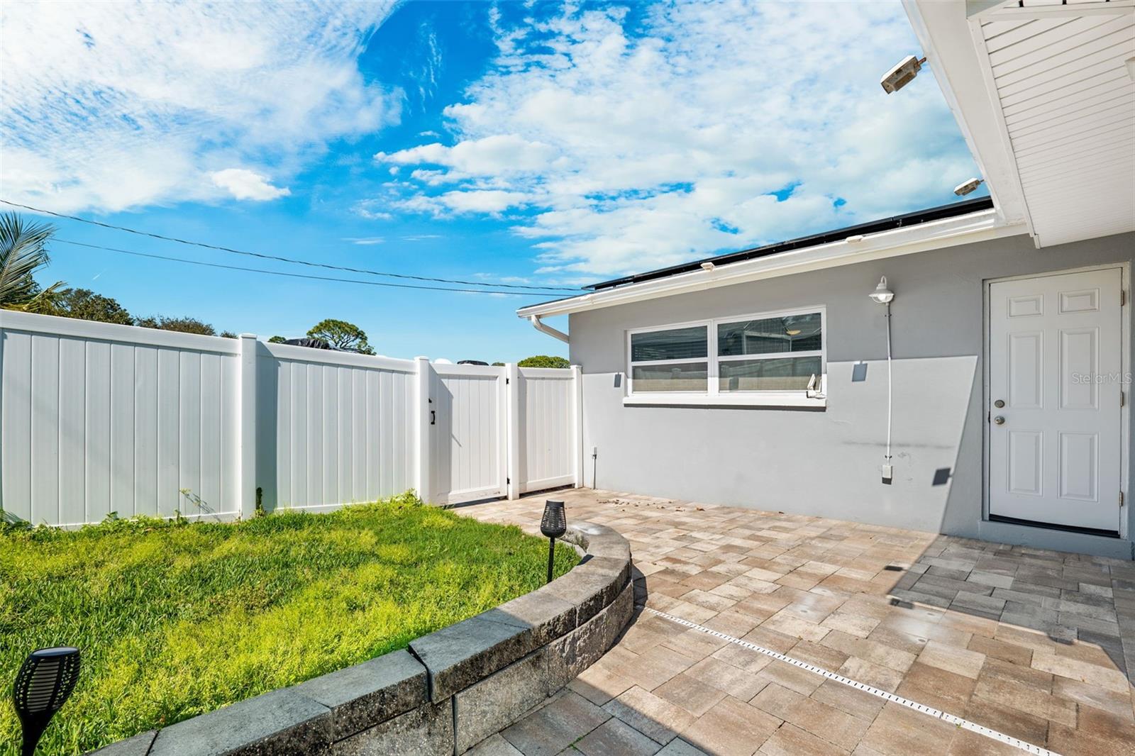 1247 HOLIDAY DR, TARPON SPRINGS, FL, 34689