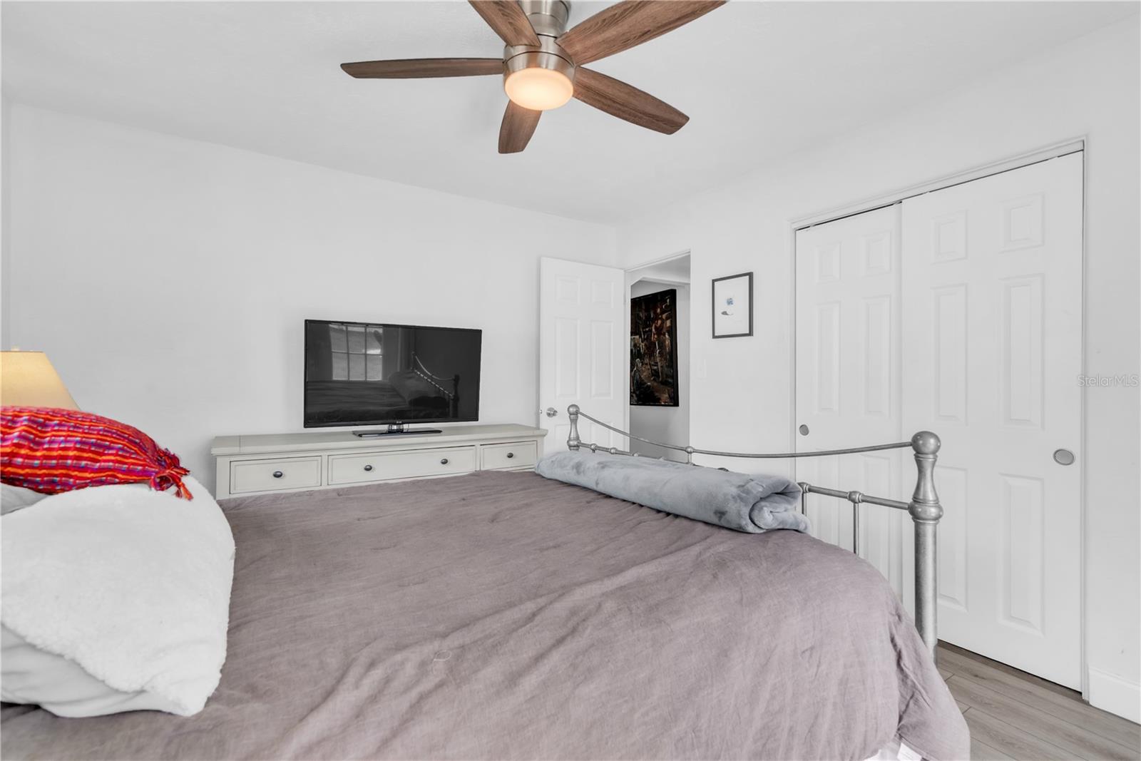 2460 16TH AVE N, ST PETERSBURG, FL, 33713