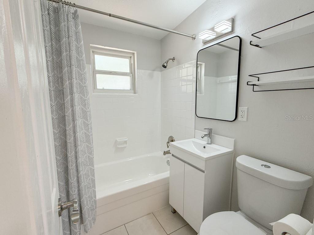 9433 STARKEY RD, SEMINOLE, FL, 33777