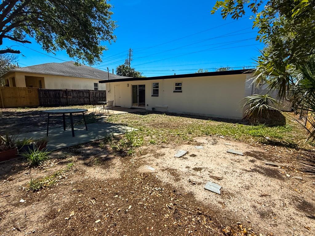 9433 STARKEY RD, SEMINOLE, FL, 33777