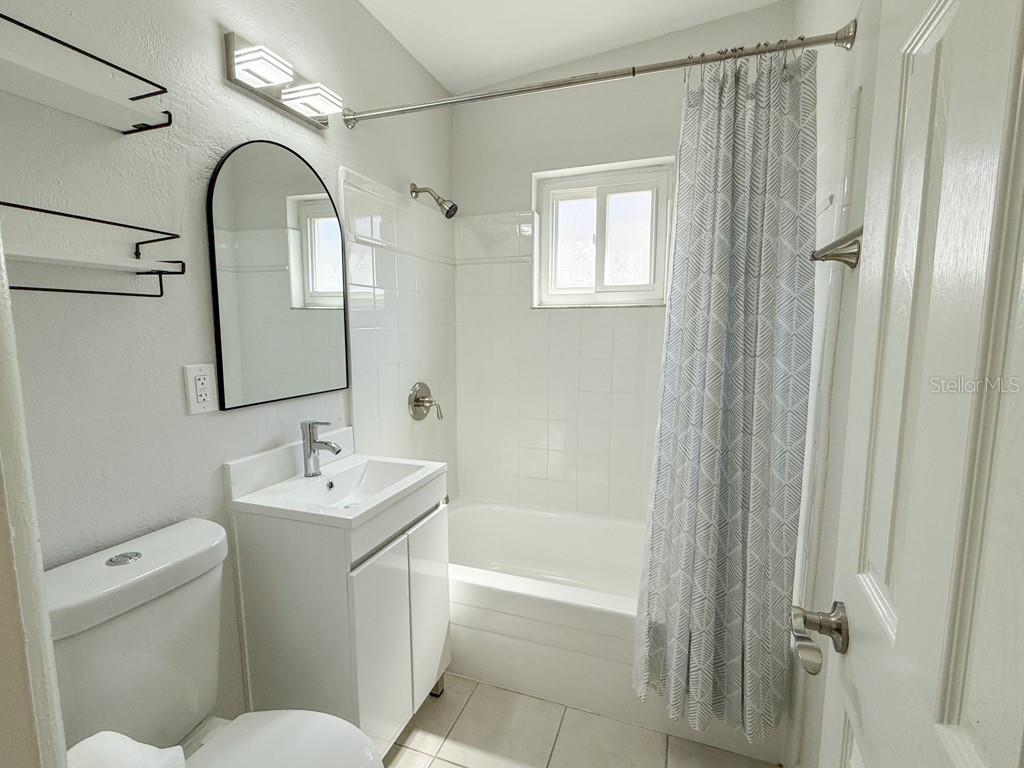 9433 STARKEY RD, SEMINOLE, FL, 33777