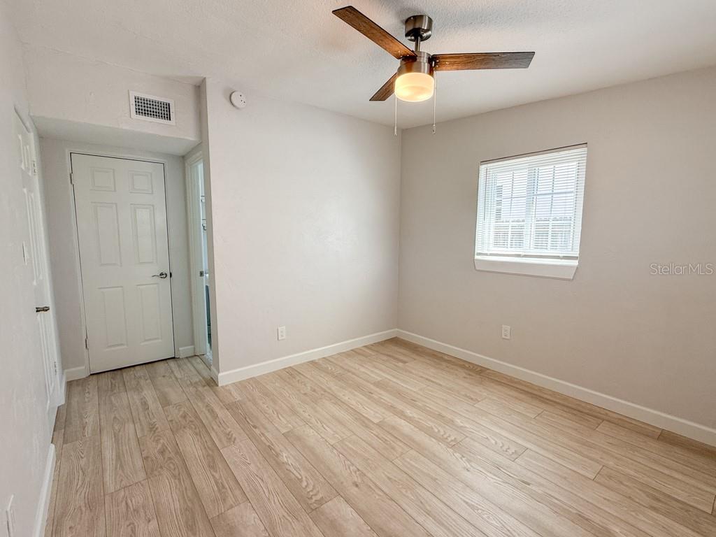 9433 STARKEY RD, SEMINOLE, FL, 33777