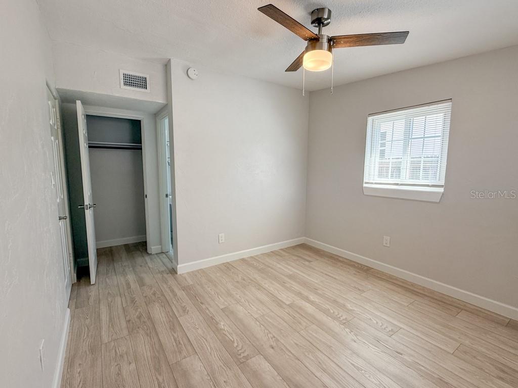 9433 STARKEY RD, SEMINOLE, FL, 33777
