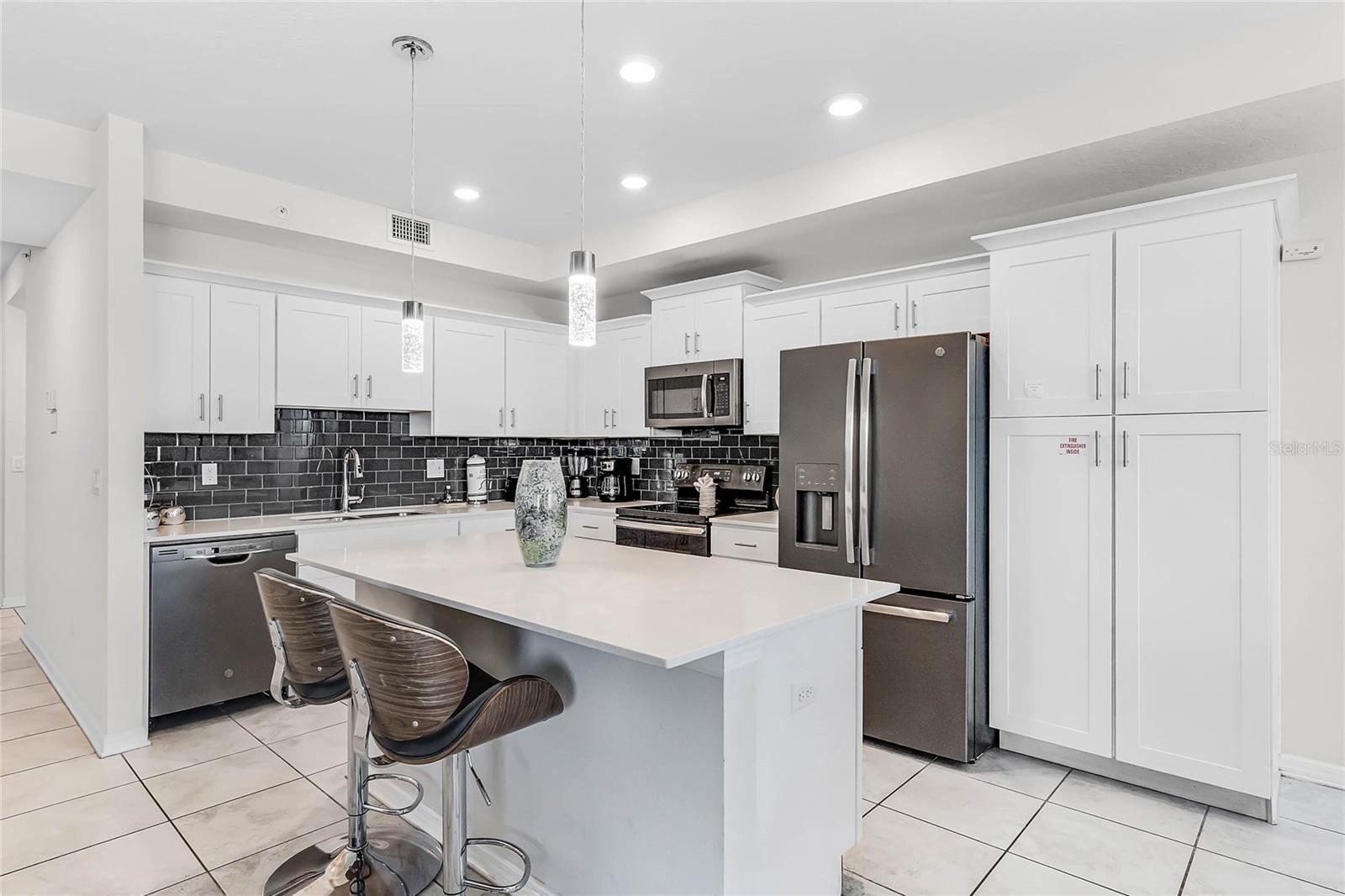 4721 CLOCK TOWER DR #106, KISSIMMEE, FL, 34746