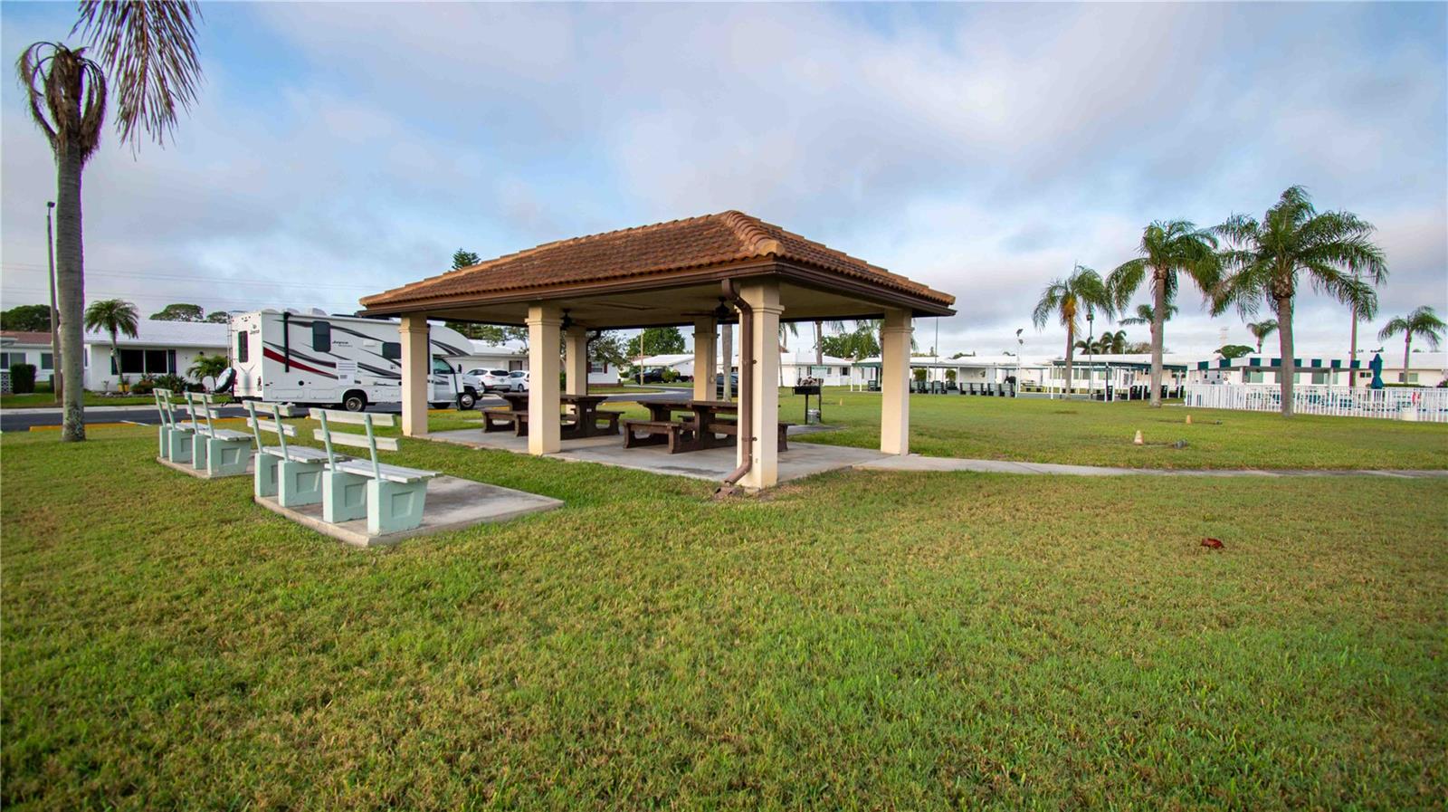 9870 36TH WAY N, PINELLAS PARK, FL, 33782