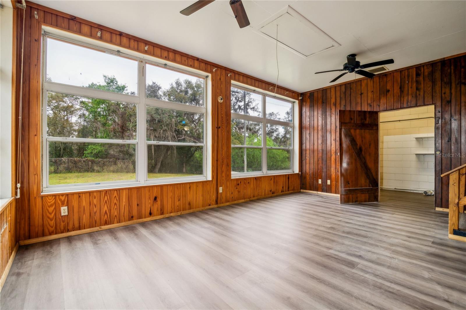 20595 SE HIGHWAY 42, UMATILLA, FL, 32784