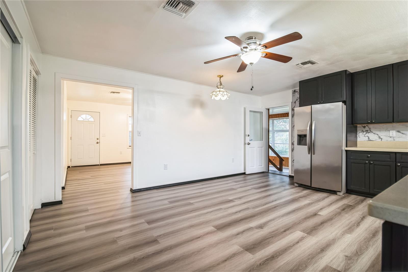 20595 SE HIGHWAY 42, UMATILLA, FL, 32784