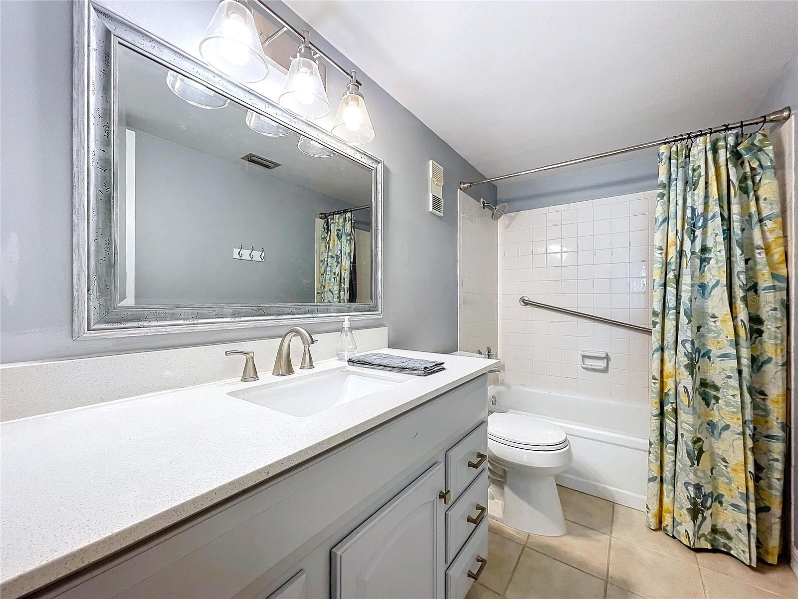 4507 S OAK DR #P71, TAMPA, FL, 33611